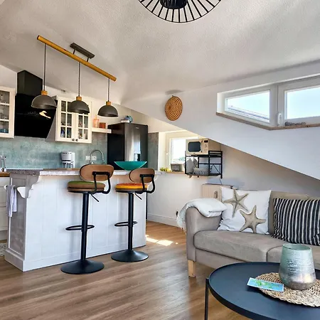 Strandresidenz Lehrer Laempel Anna Mari * Glowe